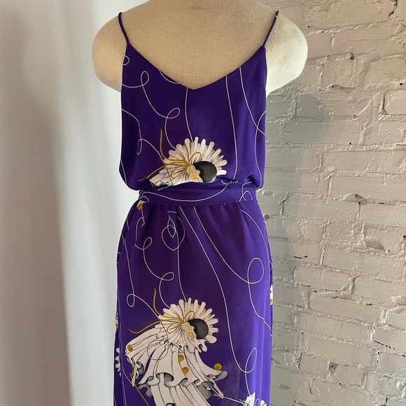 70s/80s sundress in royal purple with mustard accents, featuring Pierrot images. - Picture 4 of 5